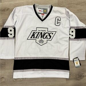 Los Angeles Kings #99 Wayne Gretzky White Throwback CCM Jersey